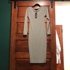 Long sleeve grey dress